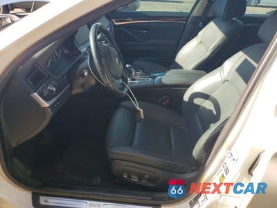 Zdjęcie 7 z 12 samochodu: 2014 BMW 535 XI VIN:WBA5B3C5XED538937 - miniatura