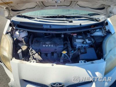 Zdjęcie 11 z 12 samochodu: 2009 TOYOTA YARIS BASE VIN:JTDKT903995223801 - miniatura