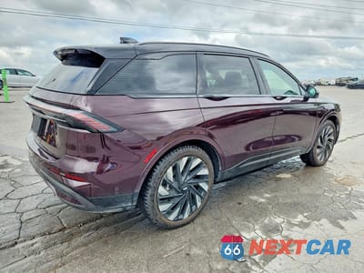 Trzecie zdjęcie samochodu z tyłu: 2024 LINCOLN NAUTILUS RESERVE VIN:5LMPJ8KA1RJ863745 - miniatura