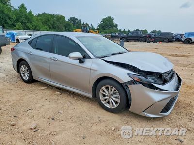 Czwarte zdjęcie samochodu z boku: 2025 TOYOTA CAMRY LE VIN:4T1DAACK6SU554328 - miniatura