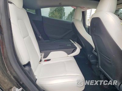 Zdjęcie 11 z 14 samochodu: 2024 TESLA MODEL Y VIN:7SAYGDED9RF184437 - miniatura
