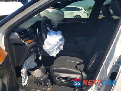 Zdjęcie 7 z 13 samochodu: 2025 JEEP GRAND CHEROKEE SUMMIT VIN:1C4RJHEG7S8791818 - miniatura