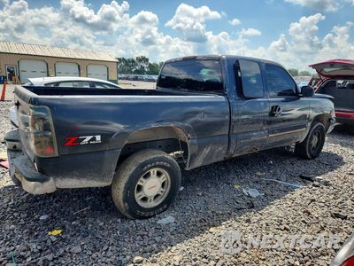 Trzecie zdjęcie samochodu z tyłu: 2003 CHEVROLET SILVERADO K1500 VIN:2GCEK19T831316404 - miniatura