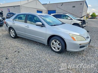 Czwarte zdjęcie samochodu z boku: 2006 HONDA ACCORD EX VIN:1HGCM56846A181958 - miniatura