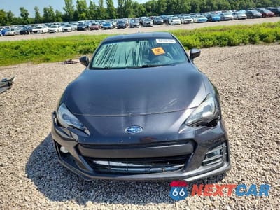 Piąte zdjęcie samochodu w środku: 2017 SUBARU BRZ VIN:JF1ZCAC16H9600026 - miniatura