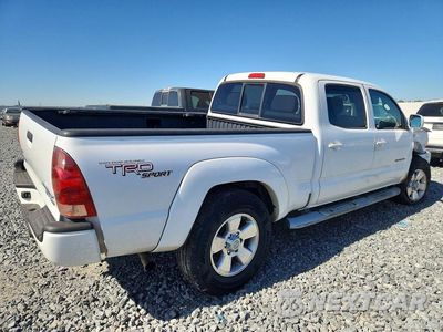 Trzecie zdjęcie samochodu z tyłu: 2006 TOYOTA TACOMA DOUBLE CAB PRERUNNER LONG BED VIN:5TEKU72N96Z146372 - miniatura