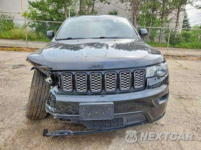 Piąte zdjęcie samochodu w środku: 2020 JEEP GRAND CHEROKEE LAREDO VIN:1C4RJFAG4LC426294 - miniatura