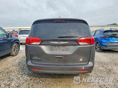 Zdjęcie 6 z 13 samochodu: 2020 CHRYSLER VOYAGER LX VIN:2C4RC1CGXLR229535 - miniatura