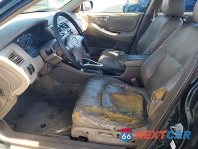Zdjęcie 7 z 12 samochodu: 1998 HONDA ACCORD EX VIN:1HGCG1656WA060368 - miniatura