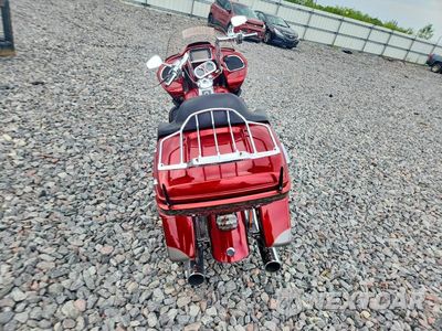 Zdjęcie 6 z 8 samochodu: 2016 HARLEY-DAVIDSON FLTRUSE CVO ROAD GLIDE VIN:1HD1TAN15GB950130 - miniatura