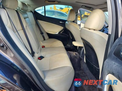Zdjęcie 10 z 12 samochodu: 2009 LEXUS IS 350 VIN:JTHBE262092017377 - miniatura