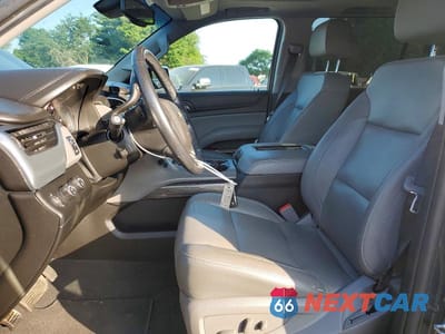 Zdjęcie 7 z 13 samochodu: 2019 CHEVROLET SUBURBAN K1500 LT VIN:1GNSKHKC6KR349095 - miniatura