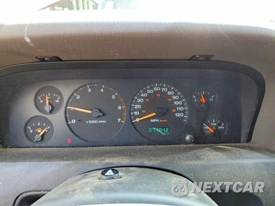 Zdjęcie 9 z 13 samochodu: 2002 JEEP GRAND CHEROKEE LAREDO VIN:1J4GX48S42C227145 - miniatura