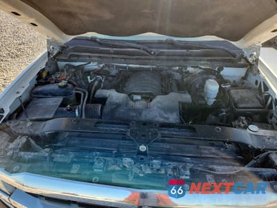 Zdjęcie 11 z 12 samochodu: 2018 CHEVROLET SILVERADO K1500 VIN:3GCUKNEC5JG155054 - miniatura