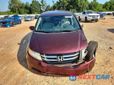 Piąte zdjęcie samochodu w środku: 2016 HONDA ODYSSEY EXL VIN:5FNRL5H66GB111166 - miniatura