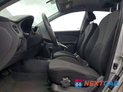 Zdjęcie 7 z 12 samochodu: 2011 KIA RIO LX VIN:KNADH4A35B6949373 - miniatura