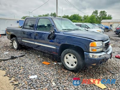 Czwarte zdjęcie samochodu z boku: 2005 GMC NEW SIERRA K1500 VIN:2GTEK13T951291167 - miniatura