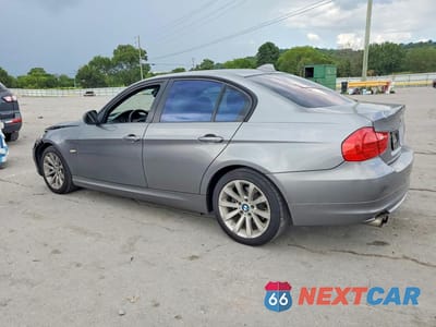 Drugie zdjęcie samochodu z przodu: 2011 BMW 328 I VIN:WBAPH7C56BE461469 - miniatura