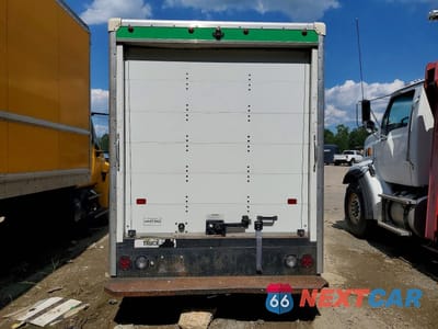 Zdjęcie 6 z 13 samochodu: 2021 CHEVROLET EXPRESS DELIVERY TRUCK VIN:1GB0GSF70M1157558 - miniatura