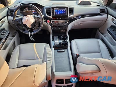 Zdjęcie 8 z 13 samochodu: 2017 HONDA PILOT TOURING VIN:5FNYF6H93HB024328 - miniatura