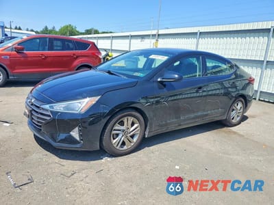 2019 HYUNDAI ELANTRA SEL 5NPD84LF5KH420859 - główne zdjęcie licytacji z USA - miniatura