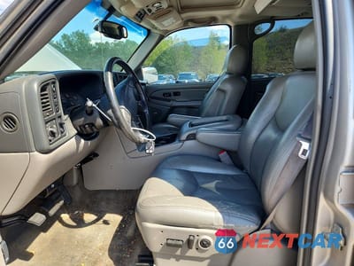 Zdjęcie 7 z 13 samochodu: 2004 GMC YUKON VIN:1GKEK13Z14R224657 - miniatura