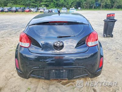 Zdjęcie 6 z 12 samochodu: 2015 HYUNDAI VELOSTER BASE VIN:KMHTC6AD1FU232290 - miniatura