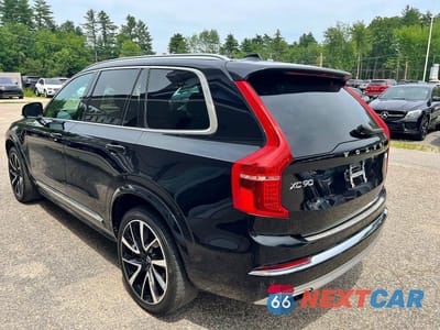 Trzecie zdjęcie samochodu z tyłu: 2021 VOLVO XC90 T8 RECHARGE INSCRIPTION EXPRESS VIN:YV4BR0CK0M1756470 - miniatura