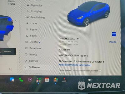 Zdjęcie 9 z 12 samochodu: 2023 TESLA MODEL Y VIN:7SAYGDEE5PF799444 - miniatura