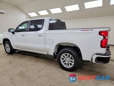 Drugie zdjęcie samochodu z przodu: 2026 CHEVROLET SILVERADO K1500 RST VIN:1GCUKEED0TZ124015 - miniatura