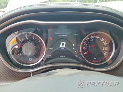 Zdjęcie 9 z 12 samochodu: 2022 DODGE CHALLENGER R/T SCAT PACK VIN:2C3CDZFJ3NH100588 - miniatura