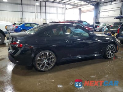 Trzecie zdjęcie samochodu z tyłu: 2023 BMW 230XI VIN:3MW33CM01P8D15922 - miniatura