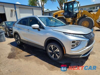 Czwarte zdjęcie samochodu z boku: 2026 MITSUBISHI ECLIPSE CROSS SE VIN:JA4ATWAA9TZ026497 - miniatura