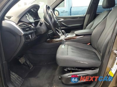 Zdjęcie 7 z 13 samochodu: 2017 BMW X5 XDRIVE35I VIN:5UXKR0C58H0V67136 - miniatura
