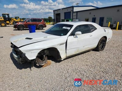 2015 DODGE CHALLENGER SXT PLUS 2C3CDZBT0FH846540 - główne zdjęcie licytacji z USA - miniatura