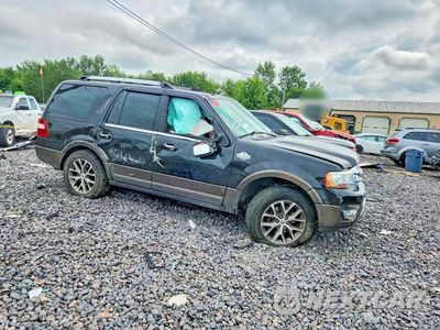 Czwarte zdjęcie samochodu z boku: 2015 FORD EXPEDITION XLT VIN:1FMJU1JT4FEF08339 - miniatura