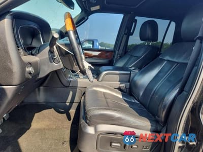 Zdjęcie 7 z 13 samochodu: 2015 LINCOLN NAVIGATOR L VIN:5LMJJ3JT4FEJ04586 - miniatura