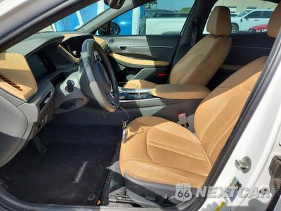 Zdjęcie 7 z 12 samochodu: 2021 HYUNDAI SONATA LIMITED VIN:KMHL34J29MA160501 - miniatura