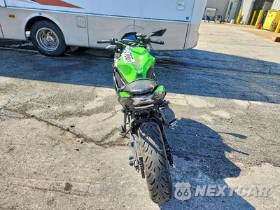 Czwarte zdjęcie samochodu z boku: 2022 KAWASAKI EX650 N VIN:ML5EXEN18NDA73470 - miniatura