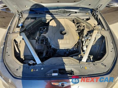 Zdjęcie 11 z 12 samochodu: 2022 GENESIS G70 2.0T VIN:KMTG34TA7NU099547 - miniatura