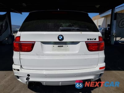 Zdjęcie 6 z 13 samochodu: 2011 BMW X5 M VIN:5YMGY0C51BLK26927 - miniatura