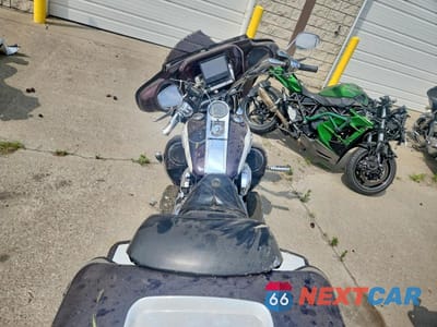 Zdjęcie 6 z 8 samochodu: 2005 HARLEY-DAVIDSON FLSTCI VIN:1HD1BWB185Y022696 - miniatura