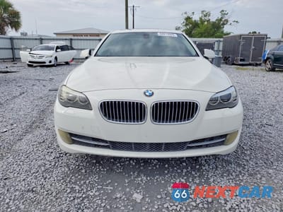 Piąte zdjęcie samochodu w środku: 2011 BMW 528 I VIN:WBAFR1C54BC749394 - miniatura