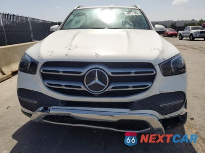 Piąte zdjęcie samochodu w środku: 2021 MERCEDES-BENZ GLE 350 VIN:4JGFB4JBXMA392136 - miniatura
