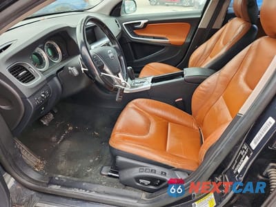 Zdjęcie 7 z 12 samochodu: 2012 VOLVO S60 T5 VIN:YV1622FSXC2100179 - miniatura