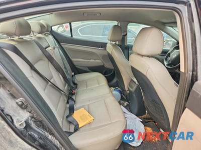 Zdjęcie 10 z 12 samochodu: 2017 HYUNDAI ELANTRA LIMITED VIN:5NPD84LF1HH029202 - miniatura