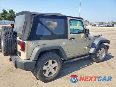 Trzecie zdjęcie samochodu z tyłu: 2018 JEEP WRANGLER SPORT VIN:1C4AJWAG8JL858140 - miniatura