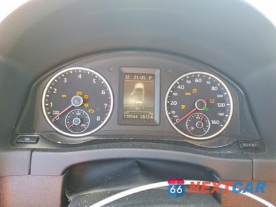 Zdjęcie 9 z 12 samochodu: 2012 VOLKSWAGEN TIGUAN VIN:WVGBV7AX5CW529407 - miniatura