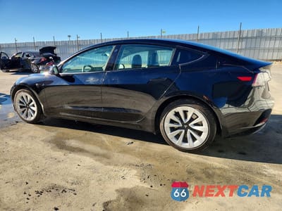 Drugie zdjęcie samochodu z przodu: 2023 TESLA MODEL 3 VIN:5YJ3E1EA3PF460030 - miniatura