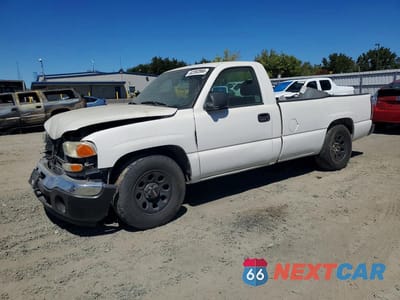2005 GMC NEW SIERRA C1500 1GTEC14V15Z900403 - główne zdjęcie licytacji z USA - miniatura